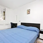 Apartman Apartments By The Sea Sukosan, Zadar - 5819 *