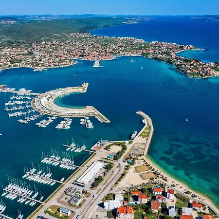 Apartments By The Sea Sukosan, Zadar - 5819 Sukosan