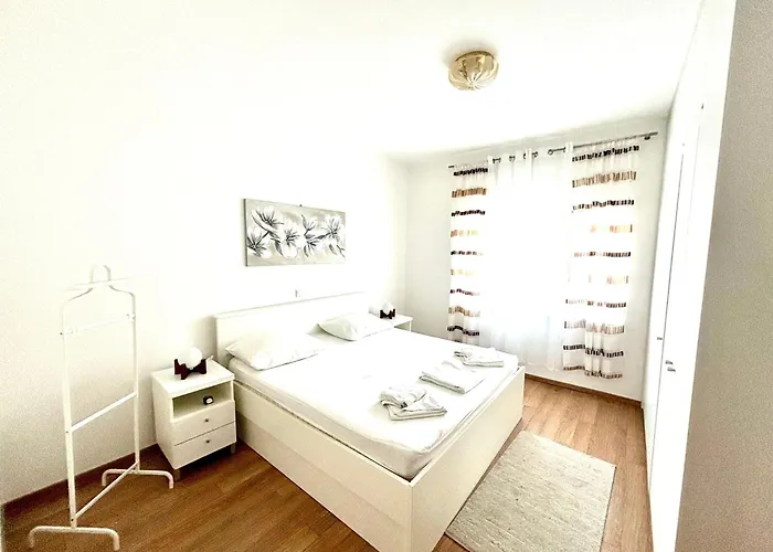 Appartement By The Sea Sukosan, Zadar - 5819